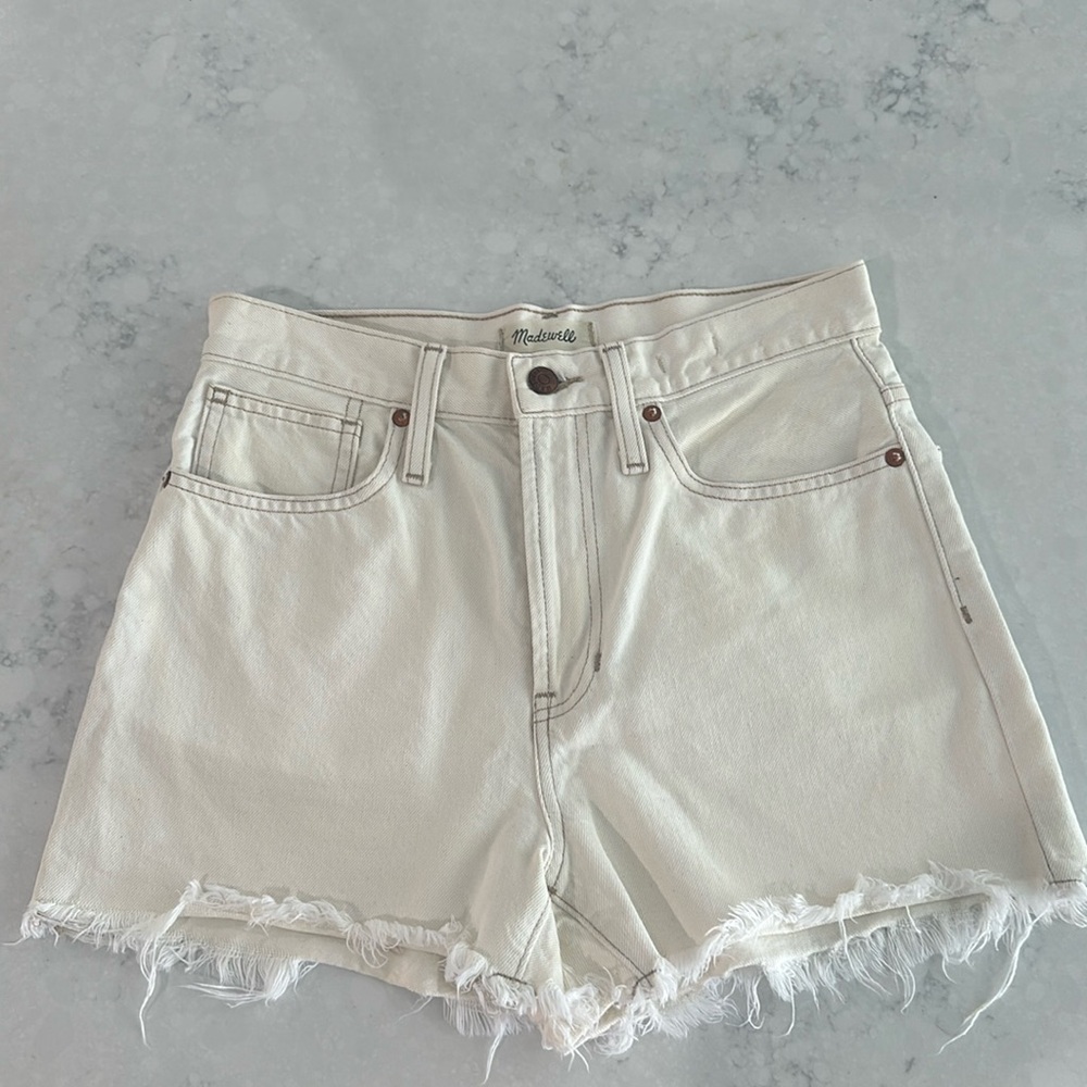 Madewell off-white shorts, 26
